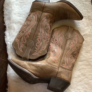 brazos tactical boots